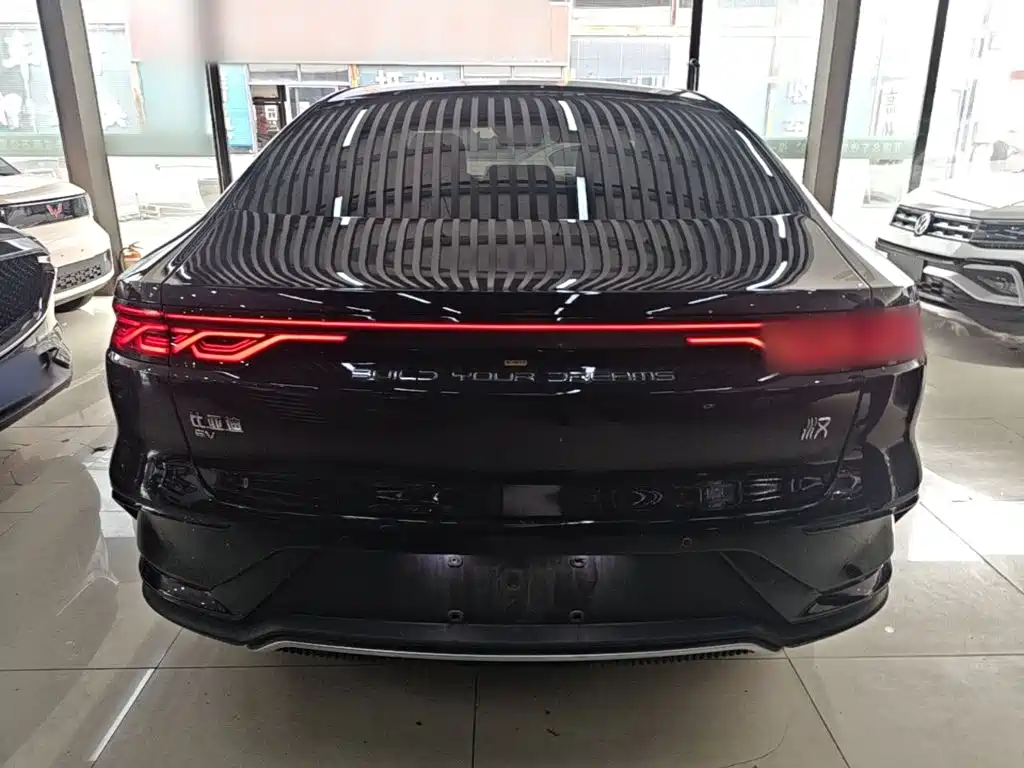 BYD Han — миниатюра 6