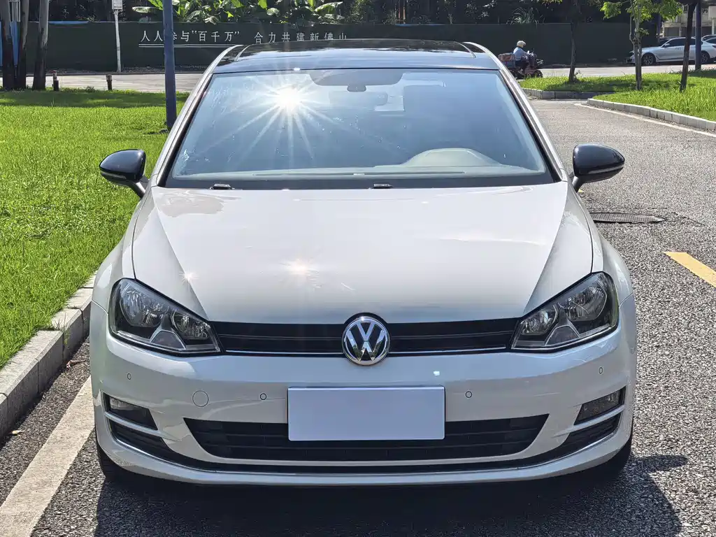 Volkswagen Golf — миниатюра 2