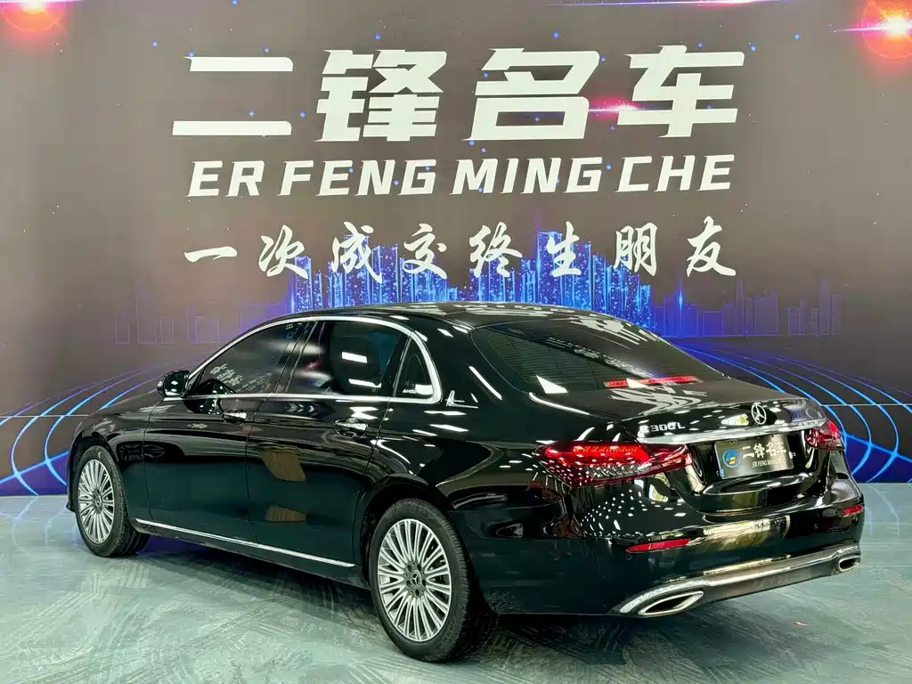 Mercedes-Benz E-Class — миниатюра 6