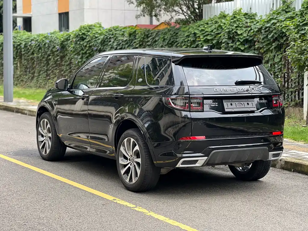 Land Rover Discovery Sport — миниатюра 6