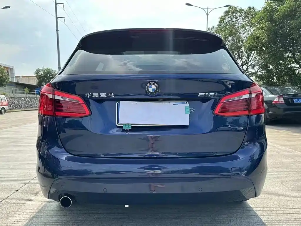 BMW 2 SERIES STATION WAGON