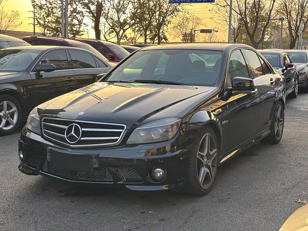 Купить Mercedes-Benz C-Class AMG