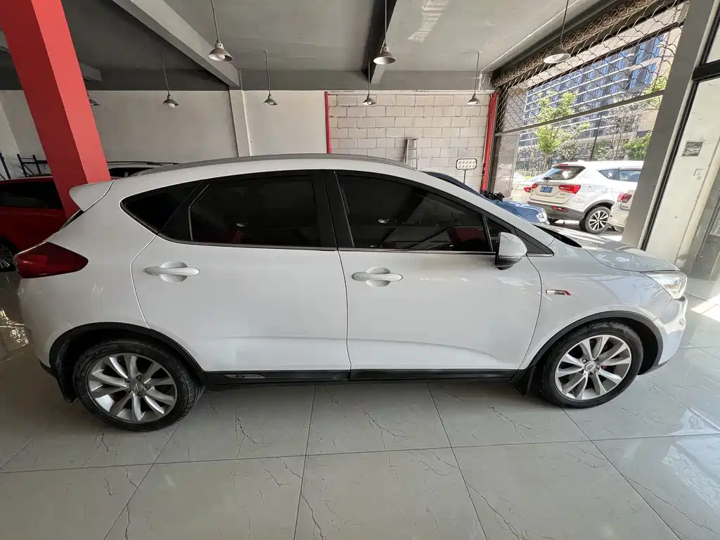Geely Emgrand GS — миниатюра 3