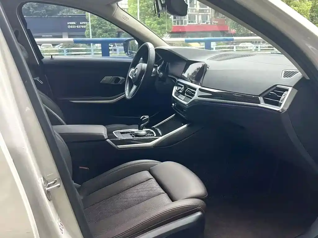 BMW 3 Series — миниатюра 5