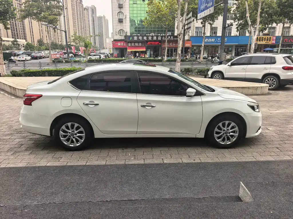 Nissan Sylphy — миниатюра 17