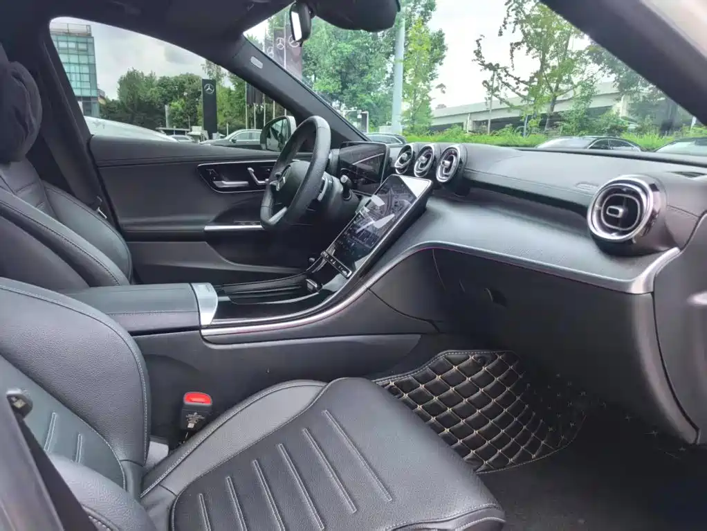 Mercedes-Benz C-Class — миниатюра 14