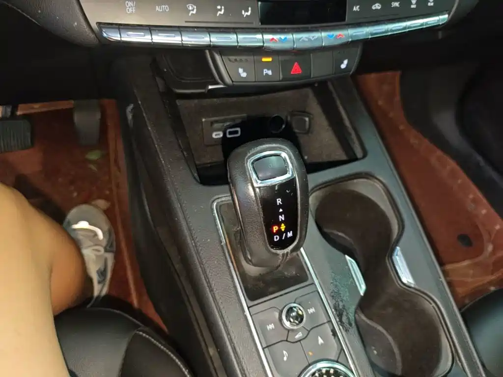 Cadillac XT4 — миниатюра 14