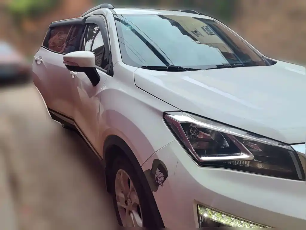 Changan CS15 — миниатюра 3