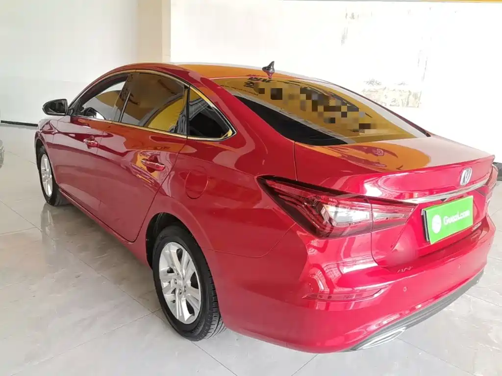 Changan Eado — миниатюра 5