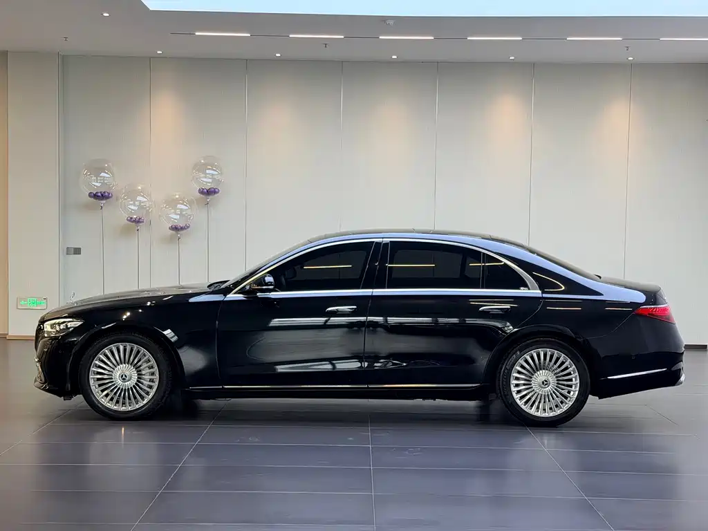 Mercedes-Benz S-Class — миниатюра 4