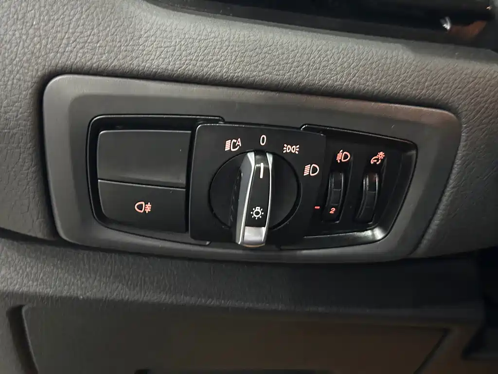 BMW 2 Series Gran Tourer — миниатюра 19
