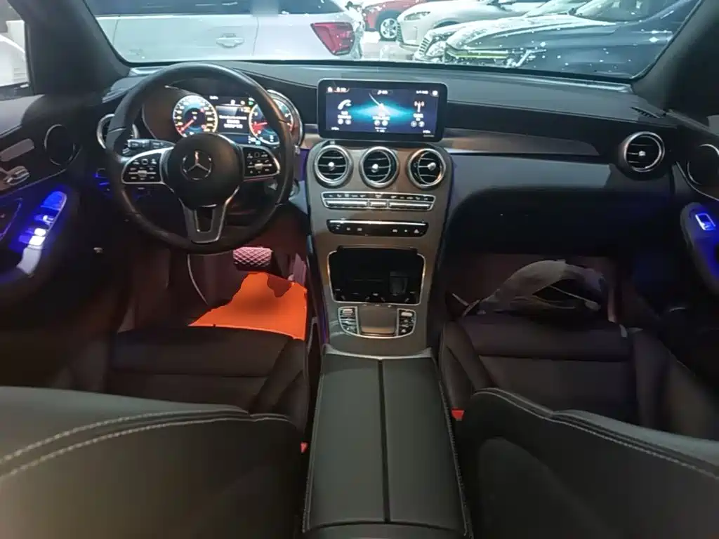 Mercedes-Benz GLC — миниатюра 10
