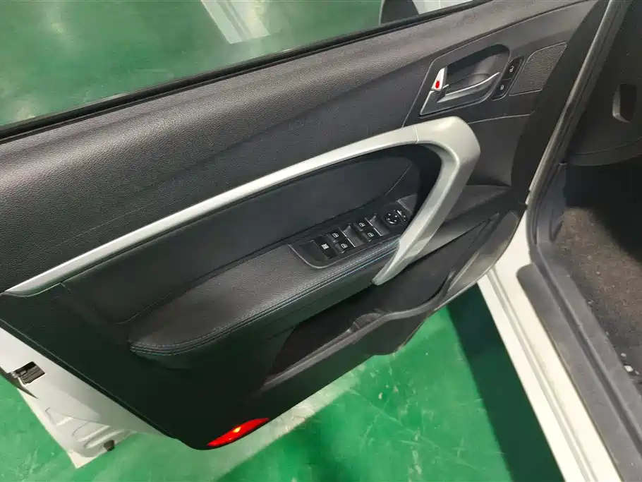 GEELY AUTOMOBILE EMGRAND NEW ENERGY