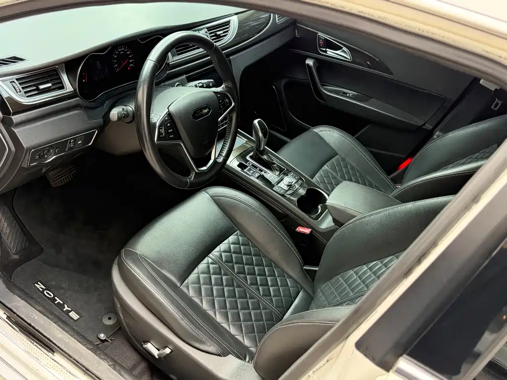 Zotye 众泰Z560 — миниатюра 7