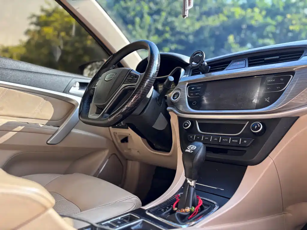 Geely Emgrand — миниатюра 17