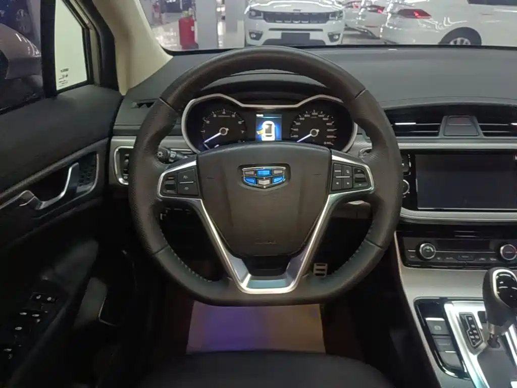 Geely Emgrand GS — миниатюра 11