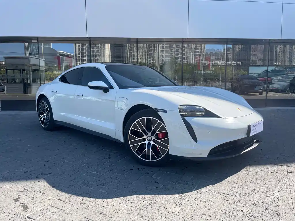 Porsche Taycan — миниатюра 5