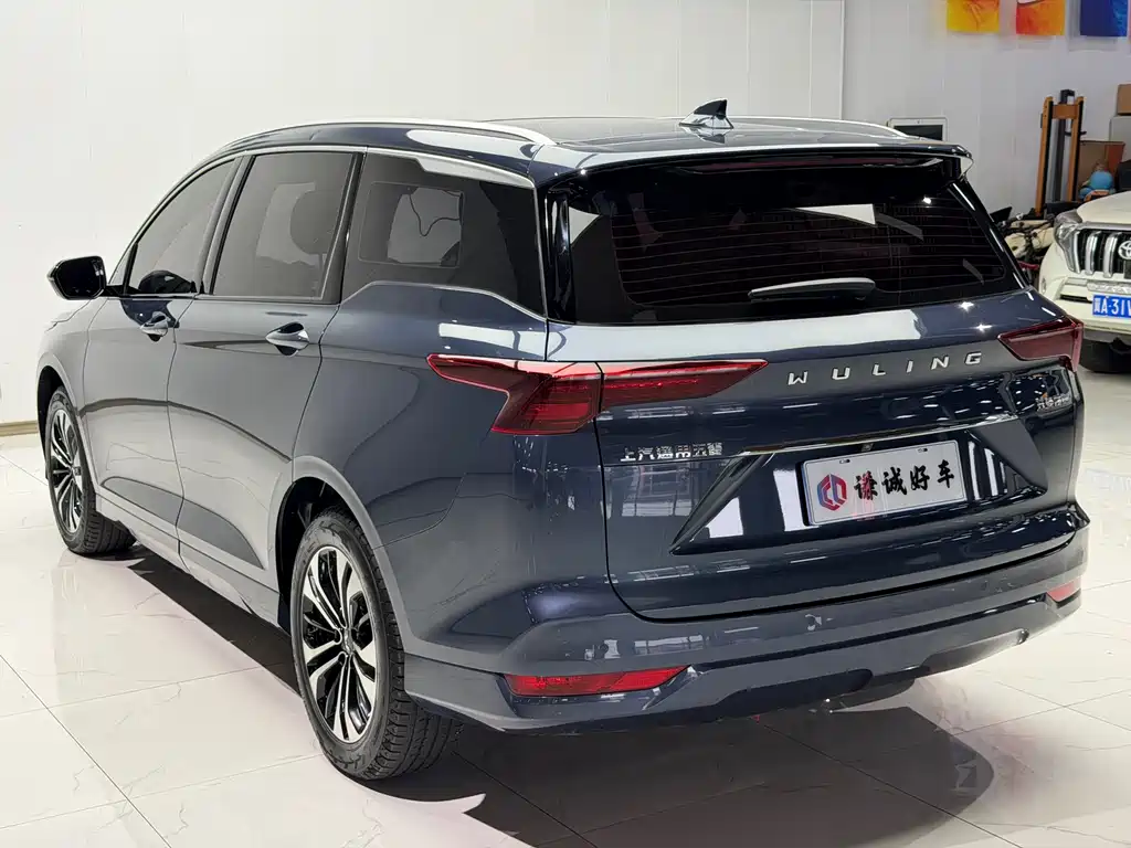 Wuling Victory — миниатюра 6