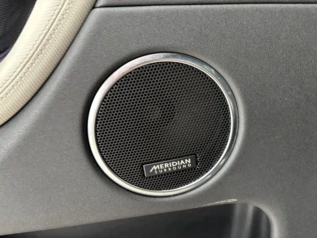Land Rover Discovery Sport — миниатюра 10