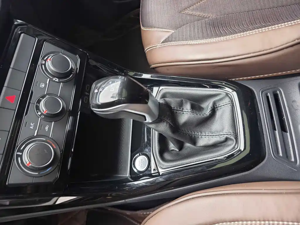 VOLKSWAGEN EXPLORING THE SHADOW