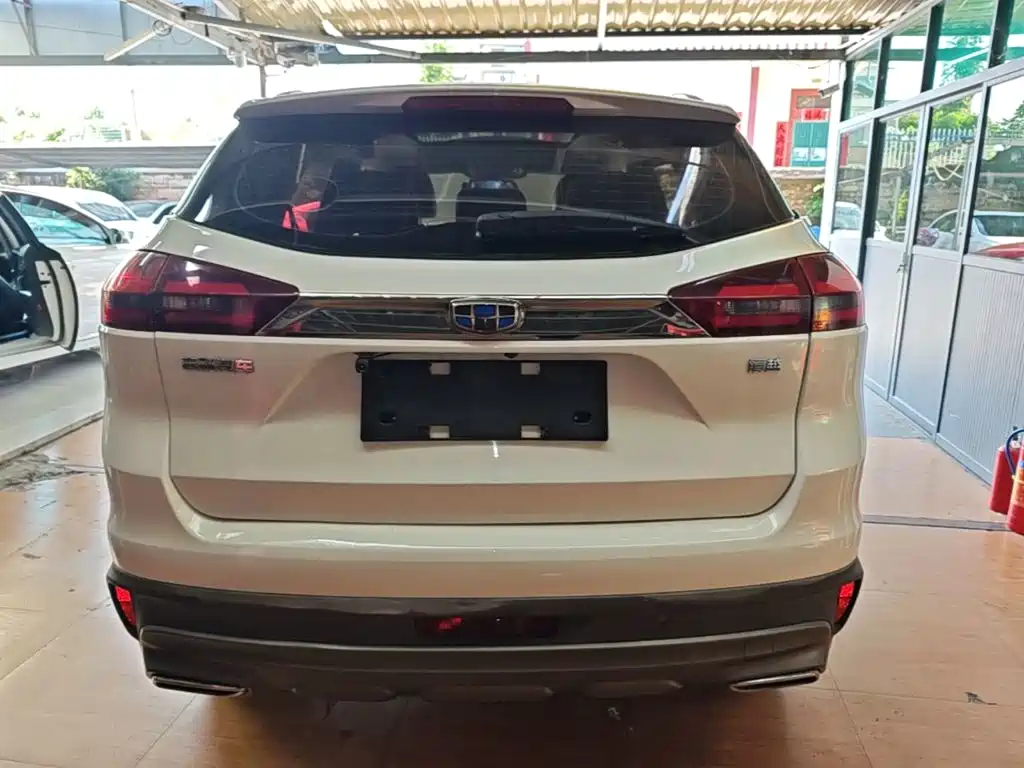 Geely Boyue — миниатюра 6