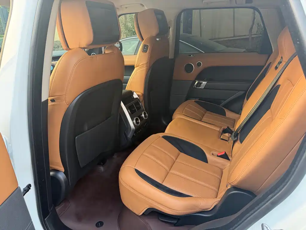 Land Rover Sport — миниатюра 8