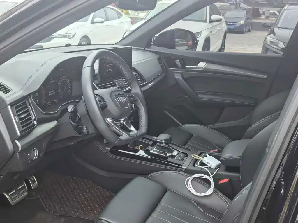 Audi Q5L — миниатюра 10