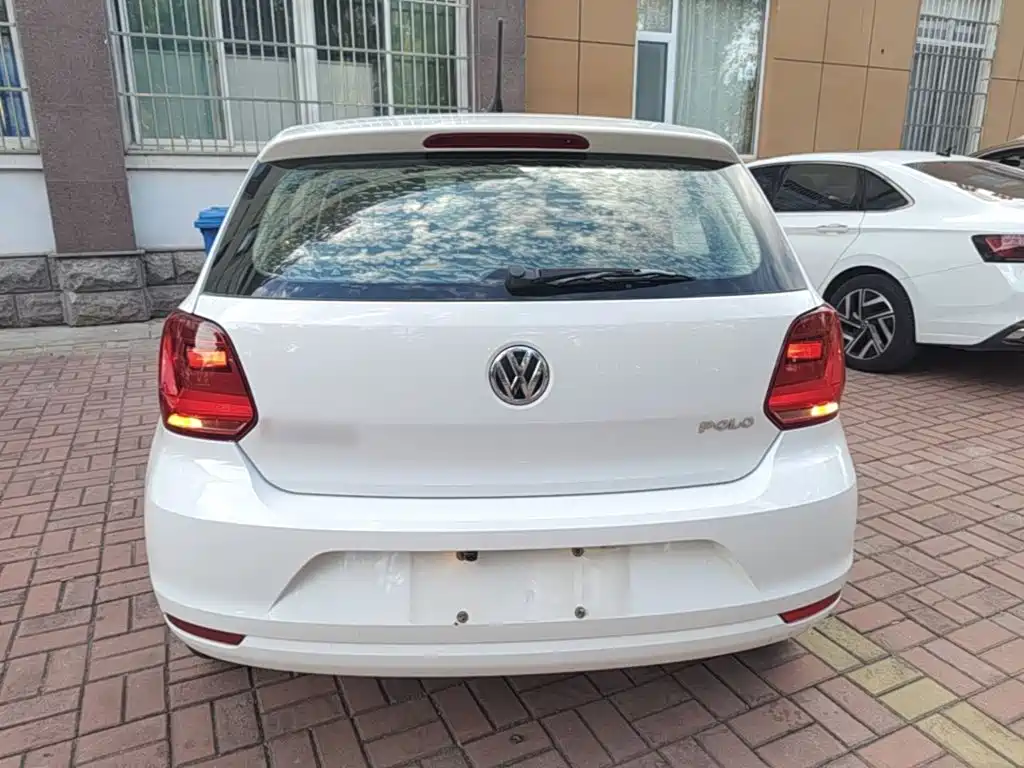 Volkswagen Polo — миниатюра 6