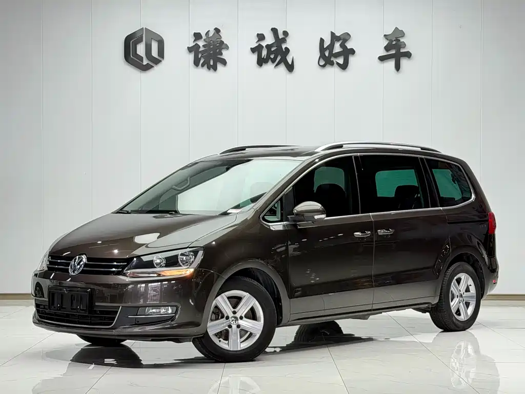 Купить Volkswagen Sharan