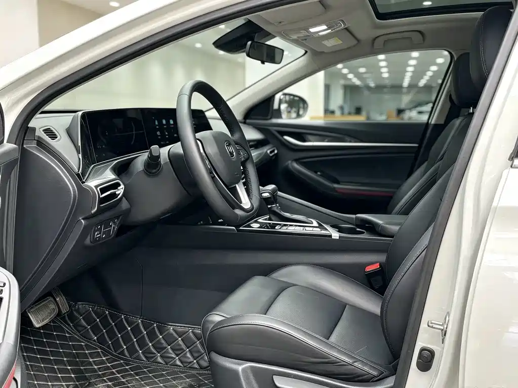 Changan Eado — миниатюра 5