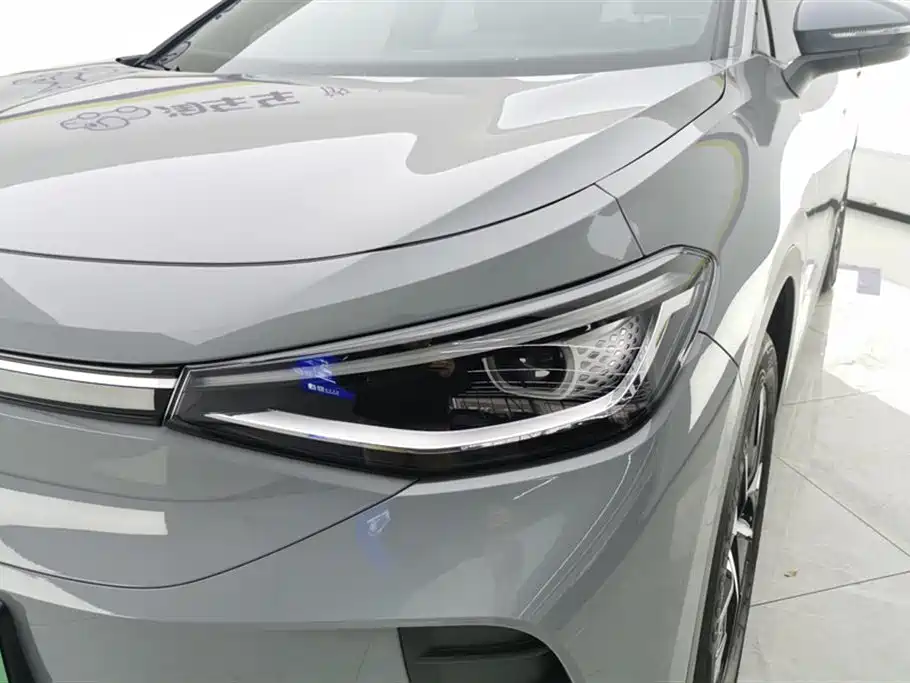 VOLKSWAGEN ID.4 CROZZ