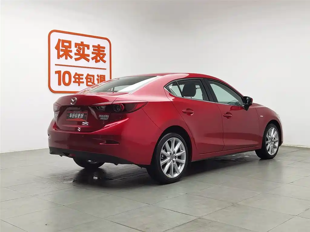 Mazda Mazda3 3 2017 2.0L AT Luxury V