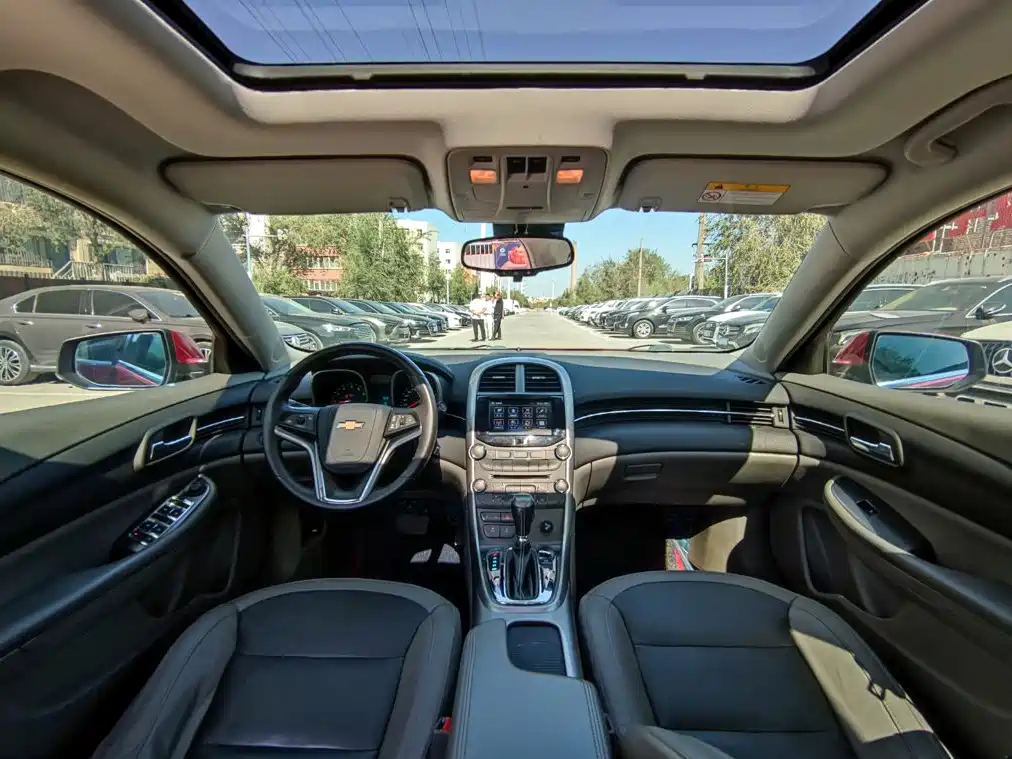 Chevrolet Malibu — миниатюра 9