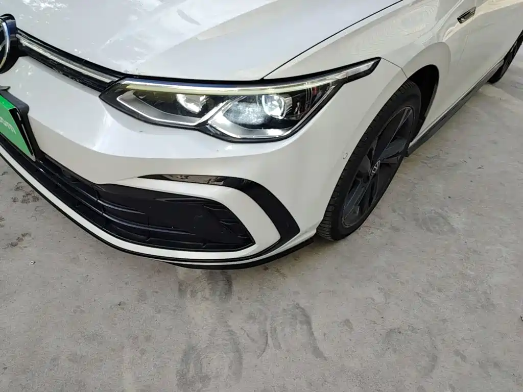 Volkswagen Golf — миниатюра 24
