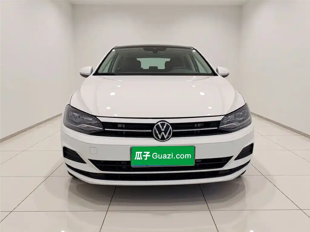 Volkswagen Polo - фото 3