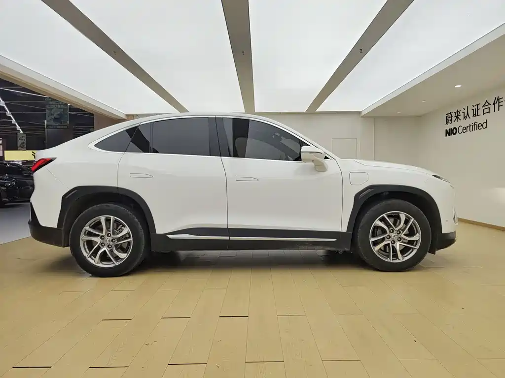 NIO EC6 — миниатюра 7