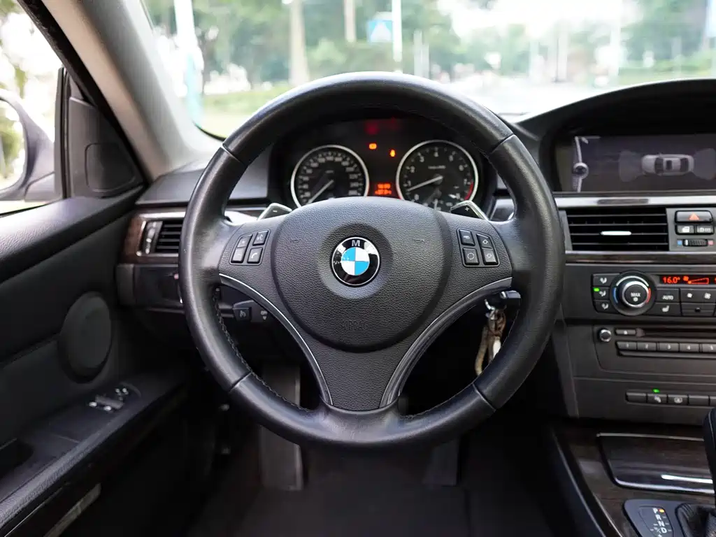 BMW 3 Series (Import) — миниатюра 8