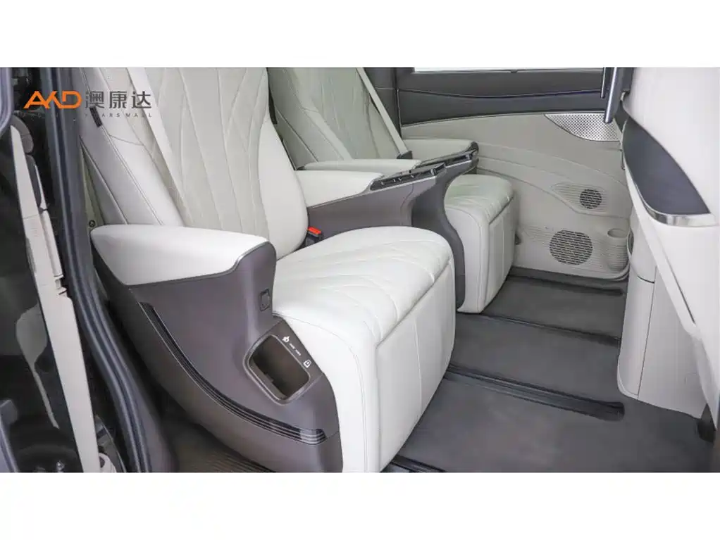 Denza D9 2025 DM-i Smart Drive 1020 Flagship