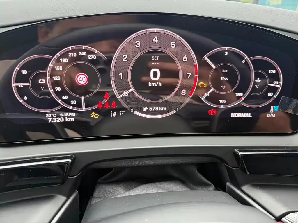 Porsche Cayenne — миниатюра 10