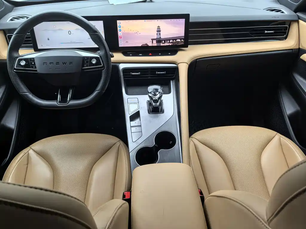 Roewe RX5 — миниатюра 8