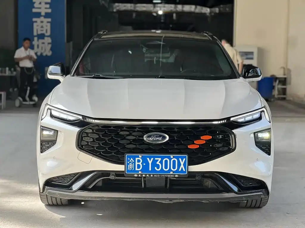 Ford Evos — миниатюра 8