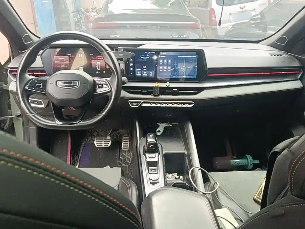 Geely Binrui — миниатюра 10
