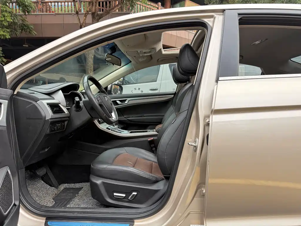 GEELY AUTOMOBILE EMGRAND GL