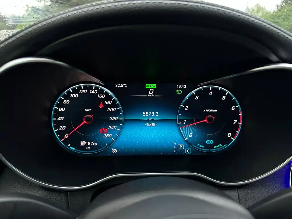 Mercedes-Benz C-Class — миниатюра 11