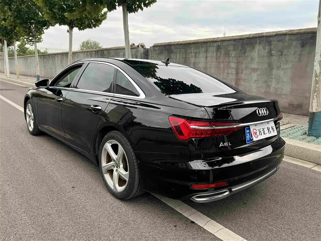 Audi A6L — миниатюра 12