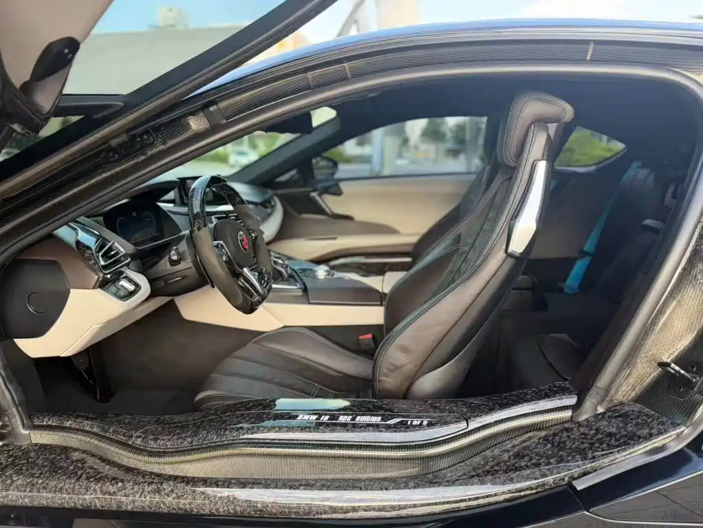 BMW i8 — миниатюра 26