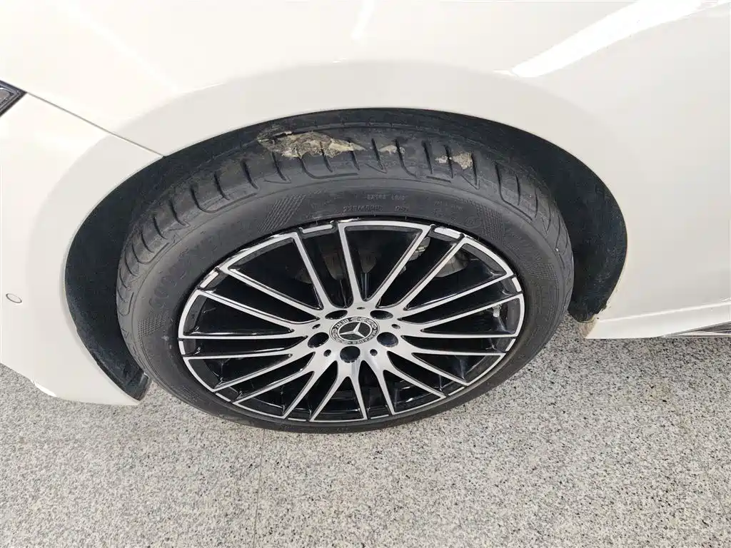 Mercedes-Benz C-Class - фото 23