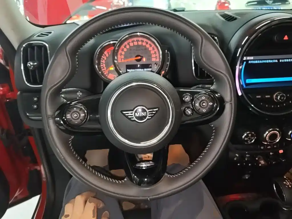 MINI Mini Countryman — миниатюра 11