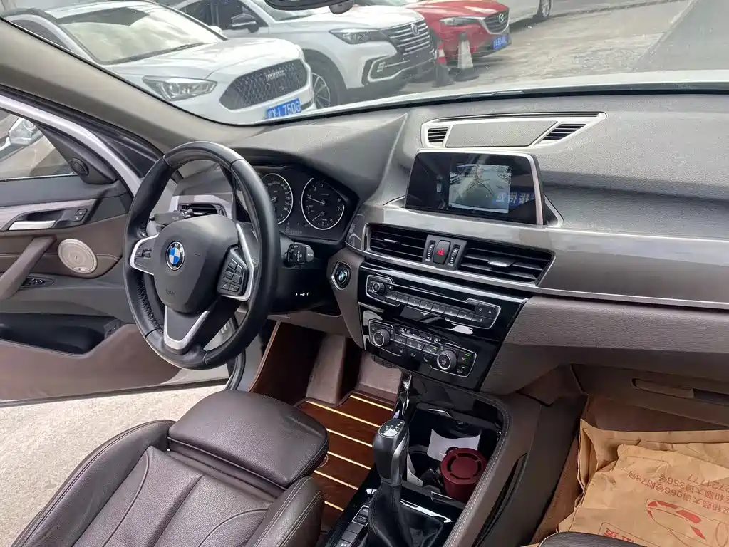 BMW X1 — миниатюра 16