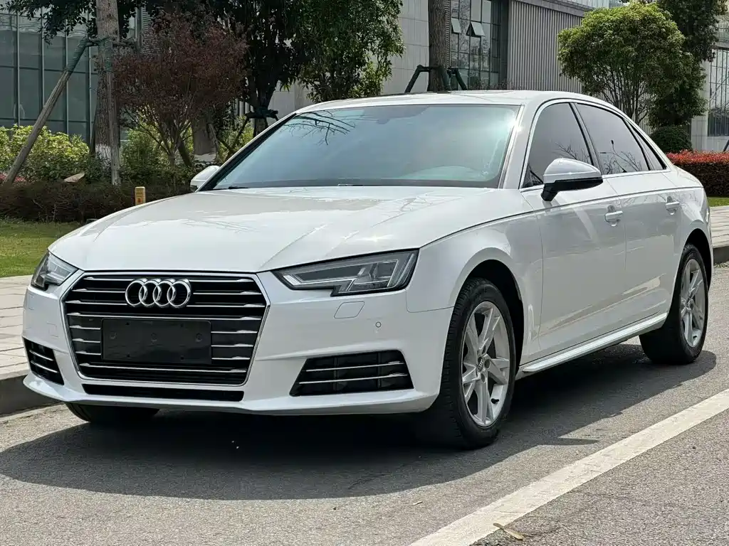 Audi A4L 2017